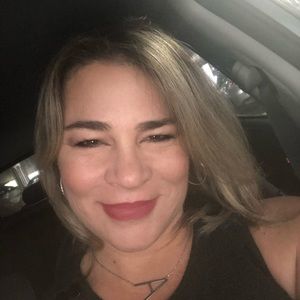 Meet your Posher, Alison